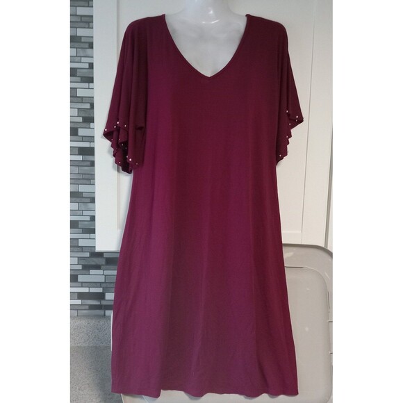 Apt. 9 Dresses & Skirts - Apt. 9 flowy dress